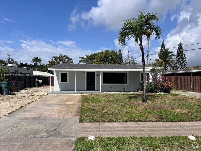 Building Photo - 431 NE 58th Ct Rental