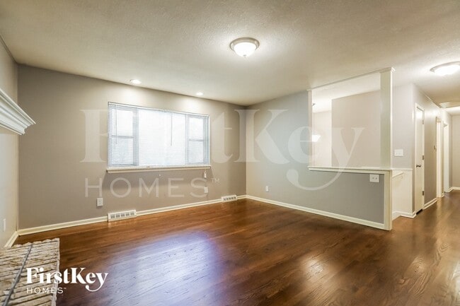 1004 SW 14th St Terrace