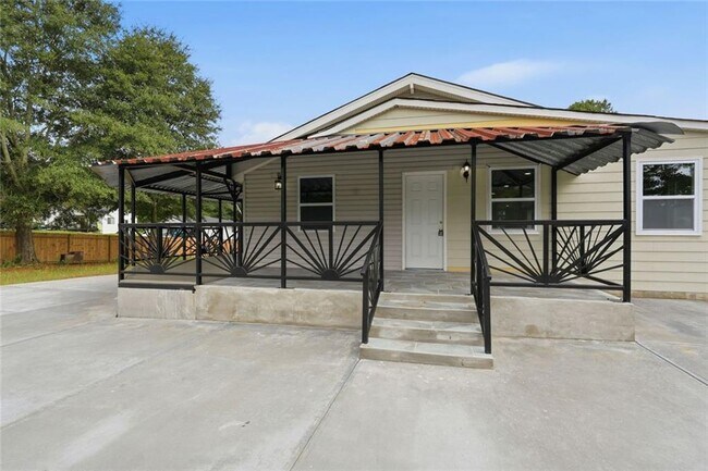 Photo - 7134 Williams Rd