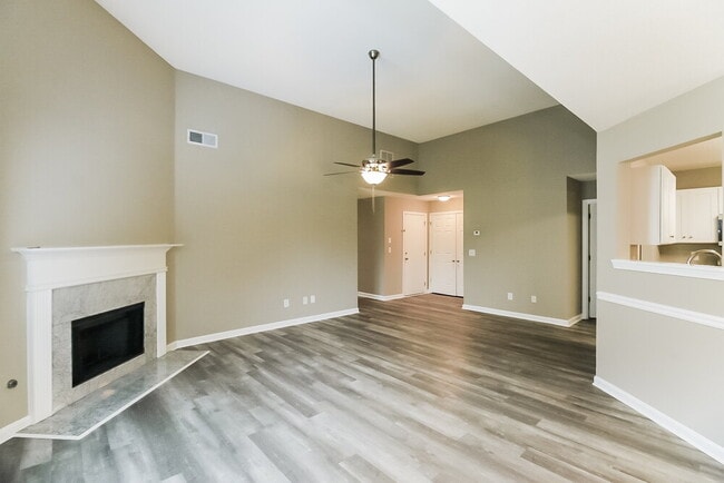 Photo - 206 Nadia Ct