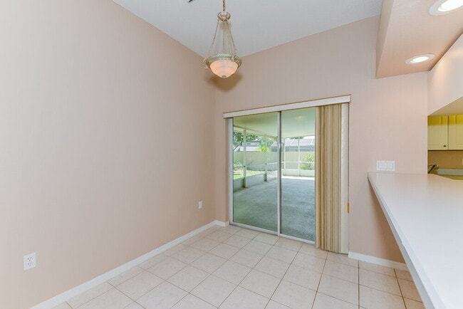 Photo - 4608 Masefield Pl