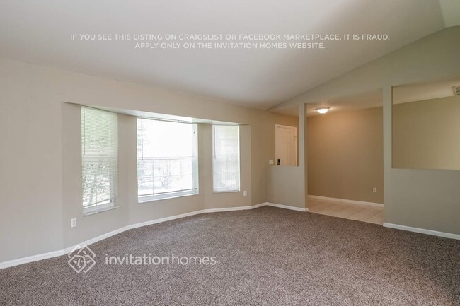 Photo - 469 Dorchester St