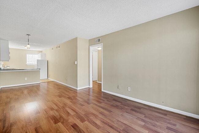 Photo - Clairmont Hill