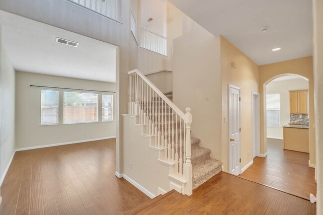 Photo - 9261 Herbon Way