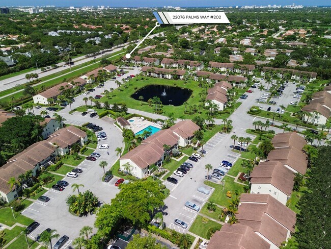 Photo - 22076 Palms Way Unidad 202 Rental