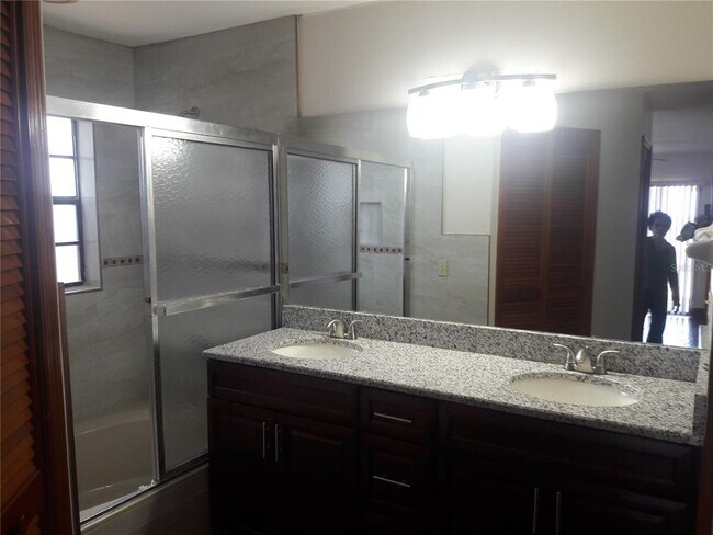 Photo - 3400 E Lakeshore Blvd