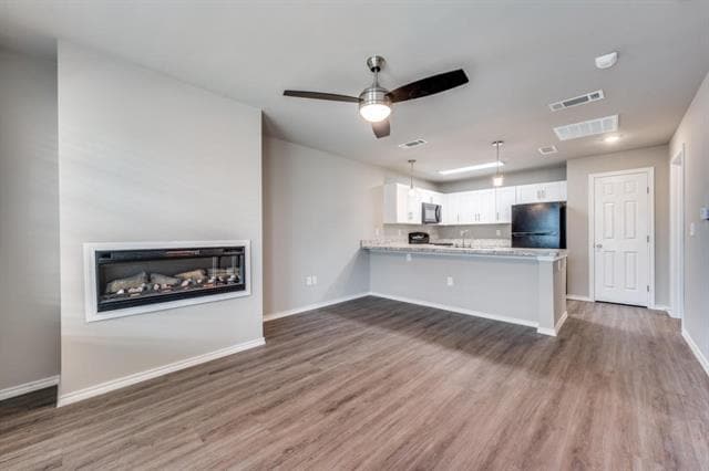 Building Photo - 6108 Abrams Rd Unit 218