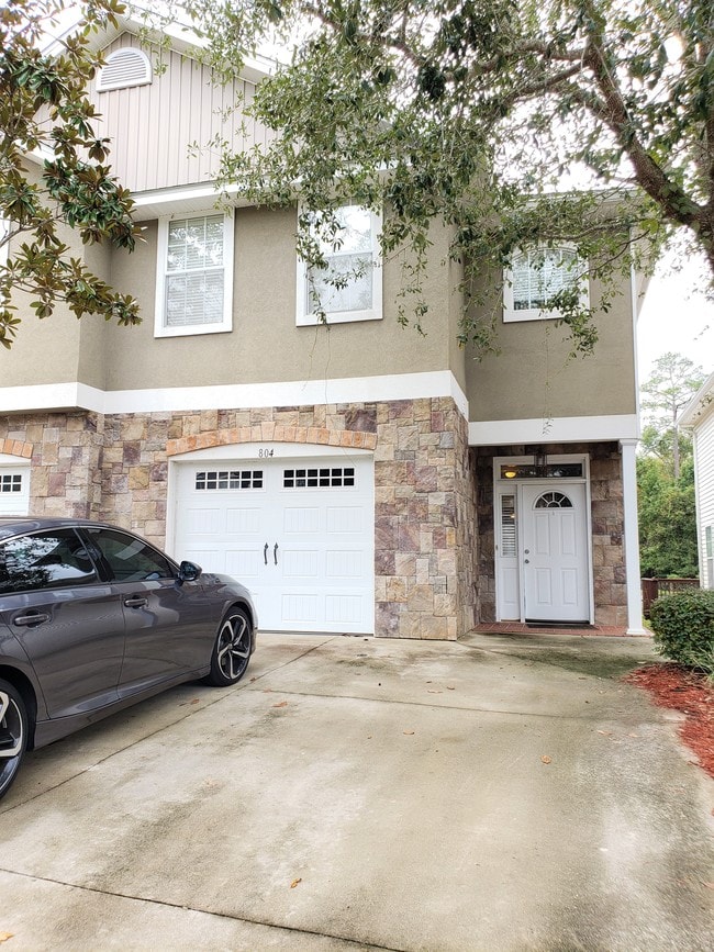 Building Photo - 1575 Paul Russell Rd Unit 901