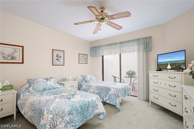 Photo - 549 Beachwalk Cir