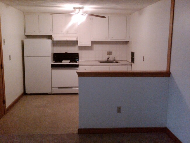 Photo - 11 Brattle St Unit apt 3