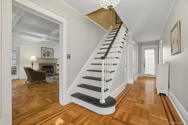 Photo - 1 Lynwood Rd