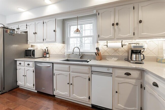 Photo - 8441 Dogwood Rd