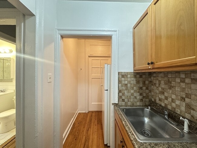 Photo - 1369 W Estes Ave Unit J1