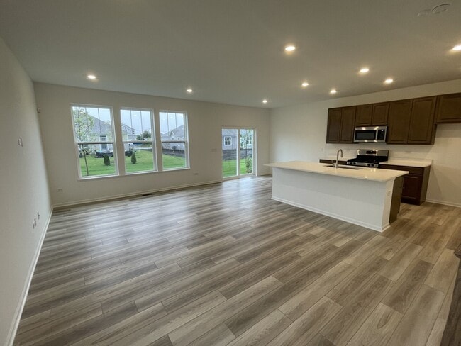 Photo - 25550 W Maurice Ln