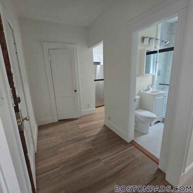 Photo - 1450 Commonwealth Ave Unit 5