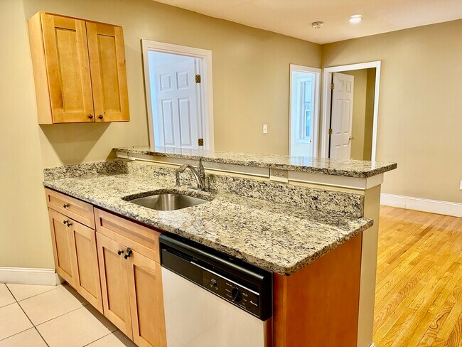 Photo - 328 St Paul St Unit 2