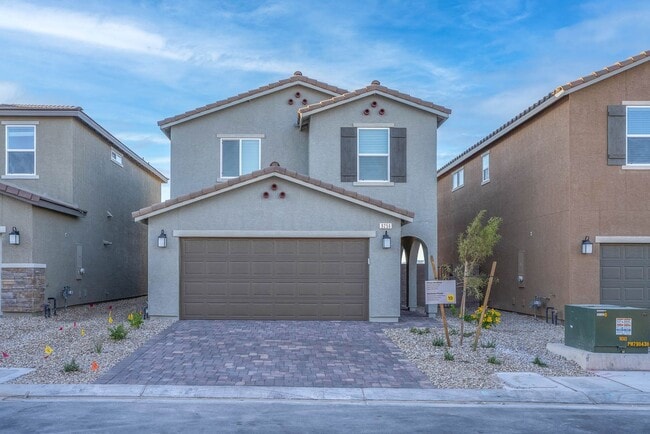 Building Photo - 9256 Innot Ave