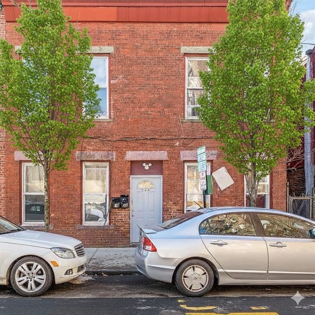 Photo - 549 9th St Unit 1L