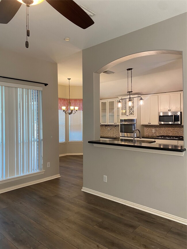 Photo - 8312 Spinnaker Bay Ln