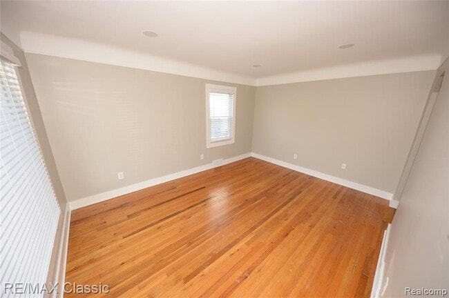 Photo - 3342 Prairie Ave