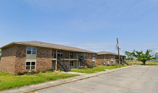 Photo - 16932 W Main St