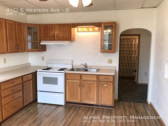 Photo - 2 Bed/1 Bath Ground Floor Duplex for Rent!! Unit B