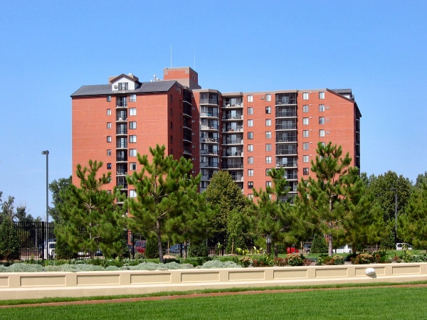 Photo - Woodlake Point Condominiums