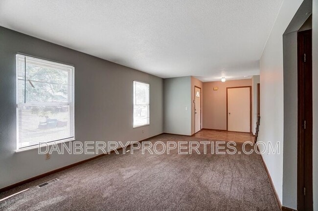 Photo - 3602 Willow Run Dr