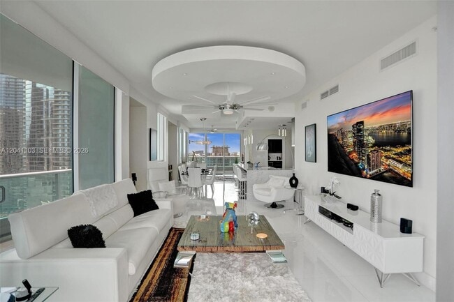 Building Photo - 900 Biscayne Blvd Unit 2901