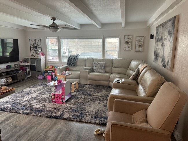 Photo - Spacious 3 Bedroom 2 Bath with a Den and Fireplace!