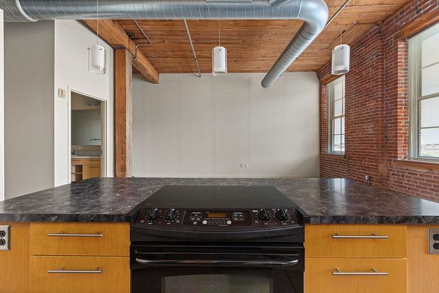 Photo - 721 N 17th St