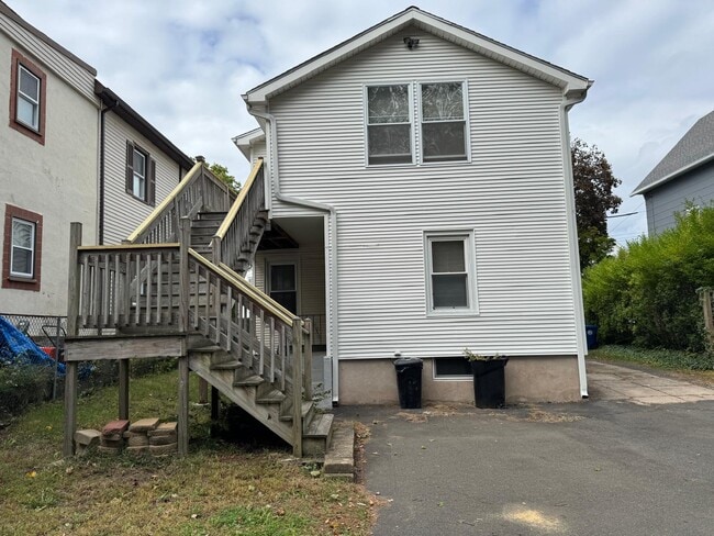 Photo - 14 Court St
