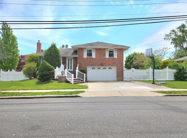 Photo - 244 Martin Dr