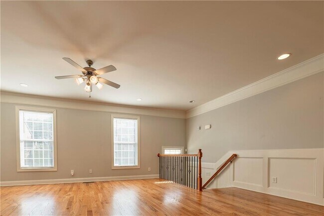 Photo - 2249 Ewell Park Dr NW