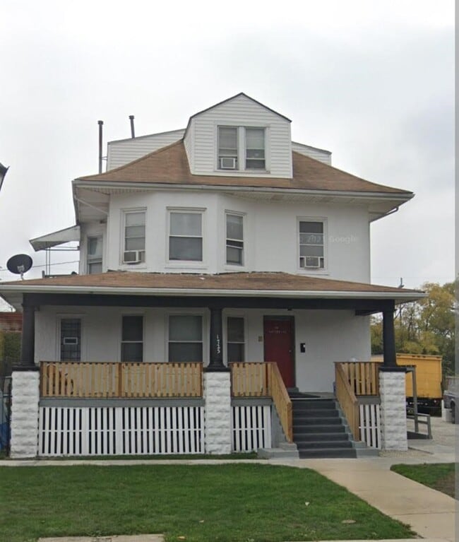 Building Photo - 1725 Madison St Unit 2nd floor Rental