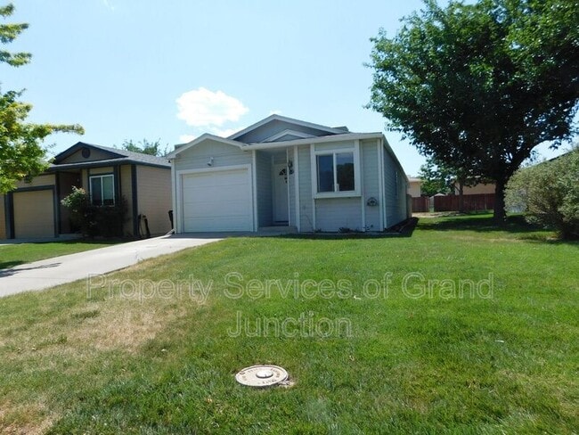 Building Photo - 493 Green Acres St Unit #A