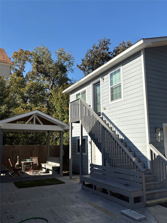 Photo - 3021 Gray St