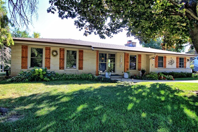 Photo - 12049 W Grange Ave