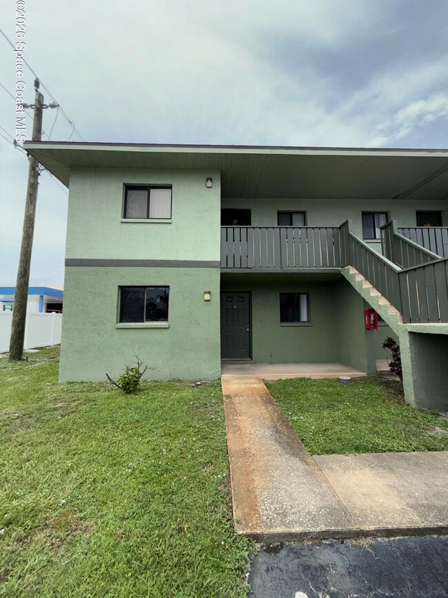 Building Photo - 1554 University Ln Unit 301