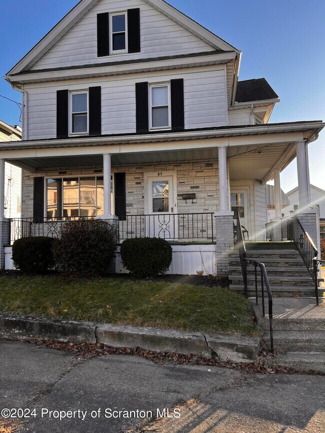 Photo - 57 Swallow St