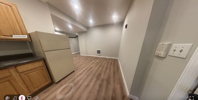 Building Photo - 1016-1018 S 52nd St. Unit 4