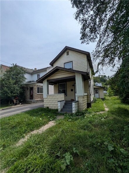 Building Photo - 508 Electric St Rental
