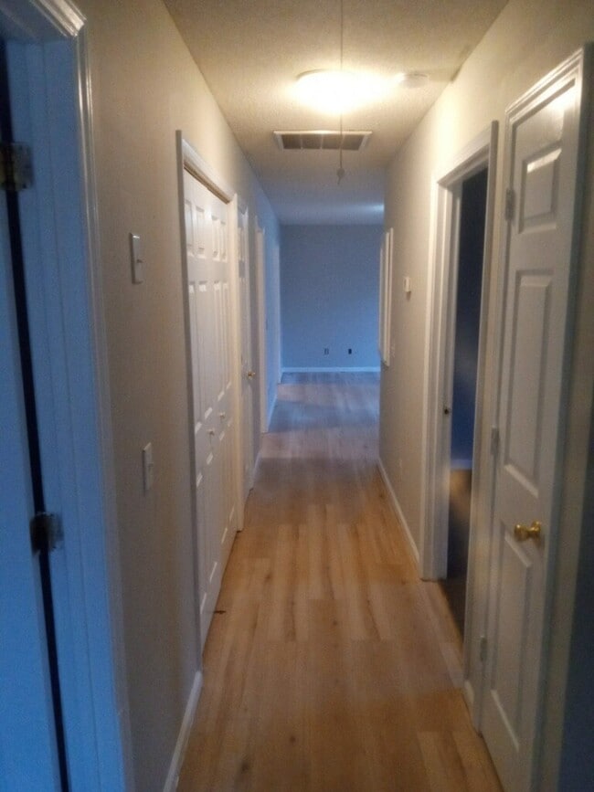 Photo - 1010 Goff Ave