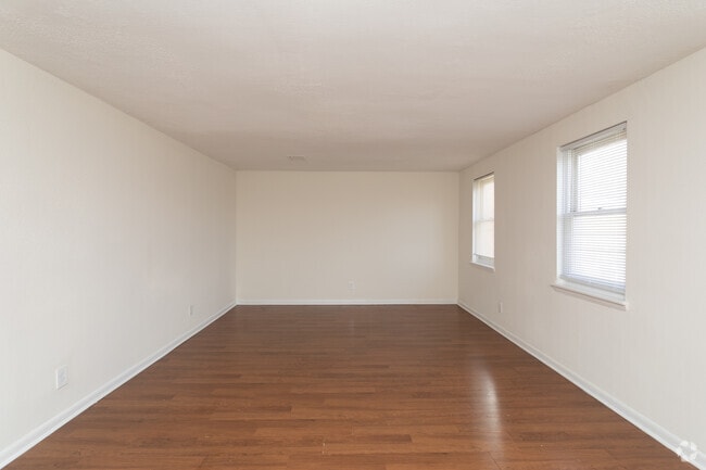 3BR, 2BA