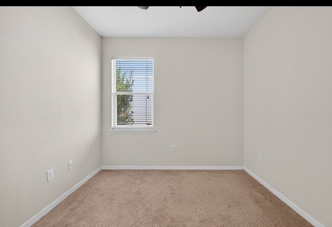 Photo - 3263 Olivera Way