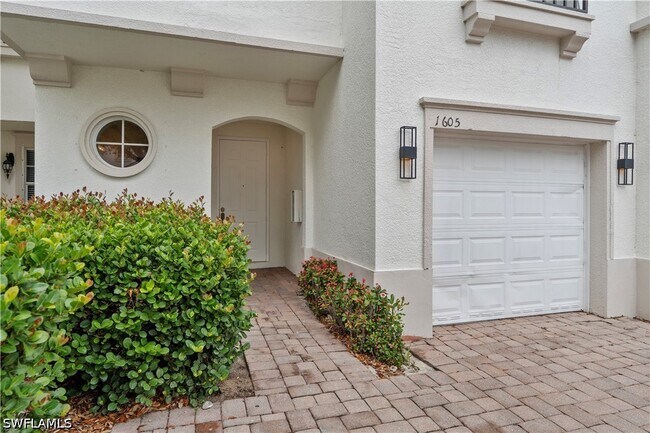 Photo - 7009 Romana Way