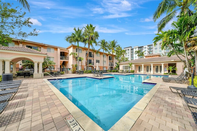 Photo - 2005 SE 10th Ave Unit 419