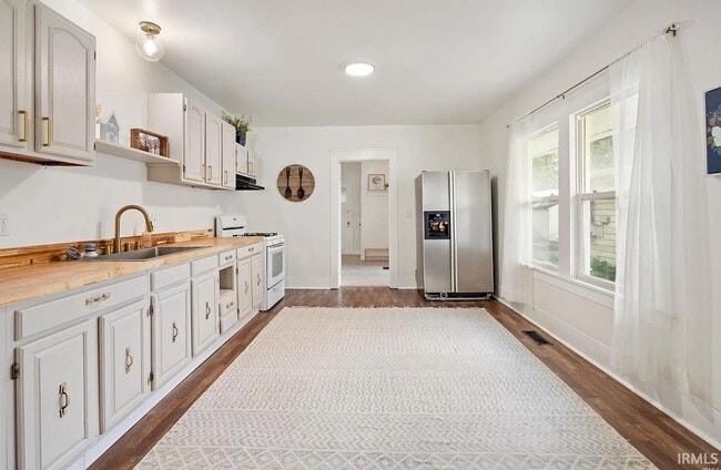 Photo - 515 W Jackson St