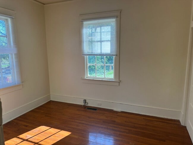 Photo - 680-682 Grier St Unit 682 Grier St