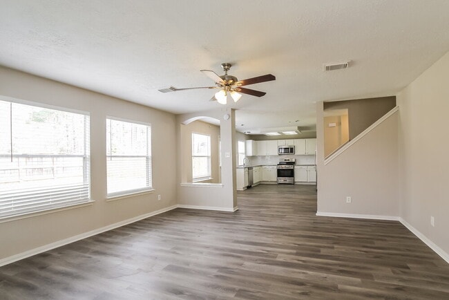 31518 Kingston Village Dr
